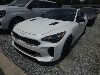 2022 Kia Stinger