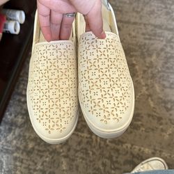 Michael Khors Slip On Shoes 6