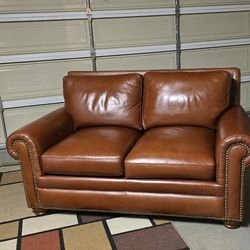 Thomasville Leather Loveseat / Ottoman