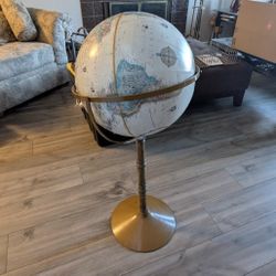 Standing Globe