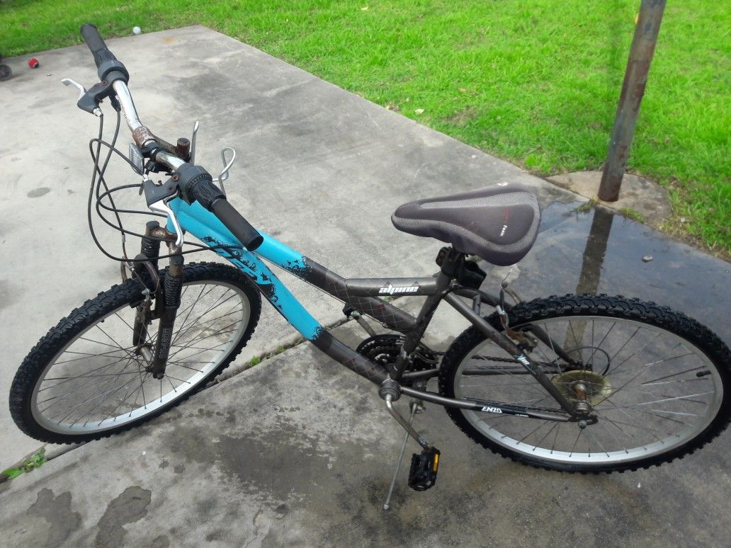 Huffy 26 inch Women's DX 4200 Bike