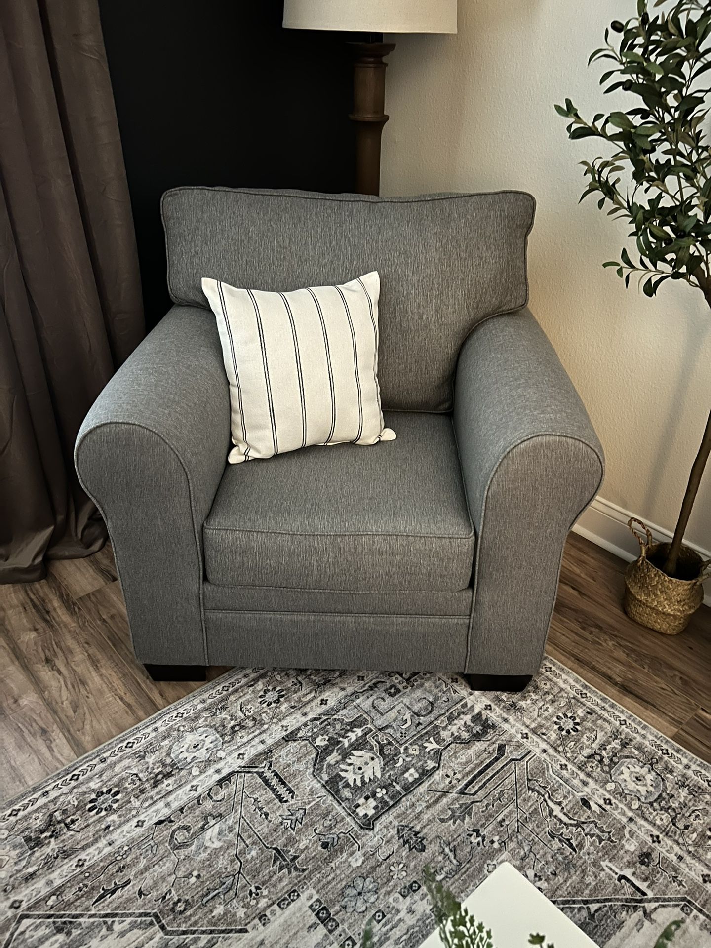 American Signature Chair.