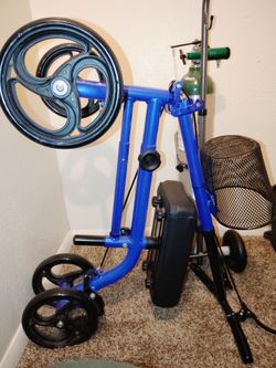 Knee scooter