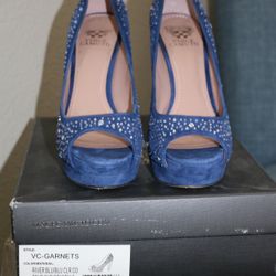 Vince camuto clearance navy blue heels