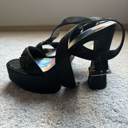 Black Heels Open-Toed