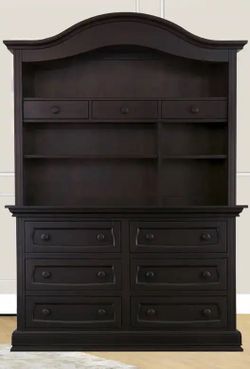 Baby Appleseed Davenport Dresser & Hutch