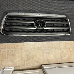 2nd Gen Toyota Sequoia Grille 2008 - 2022