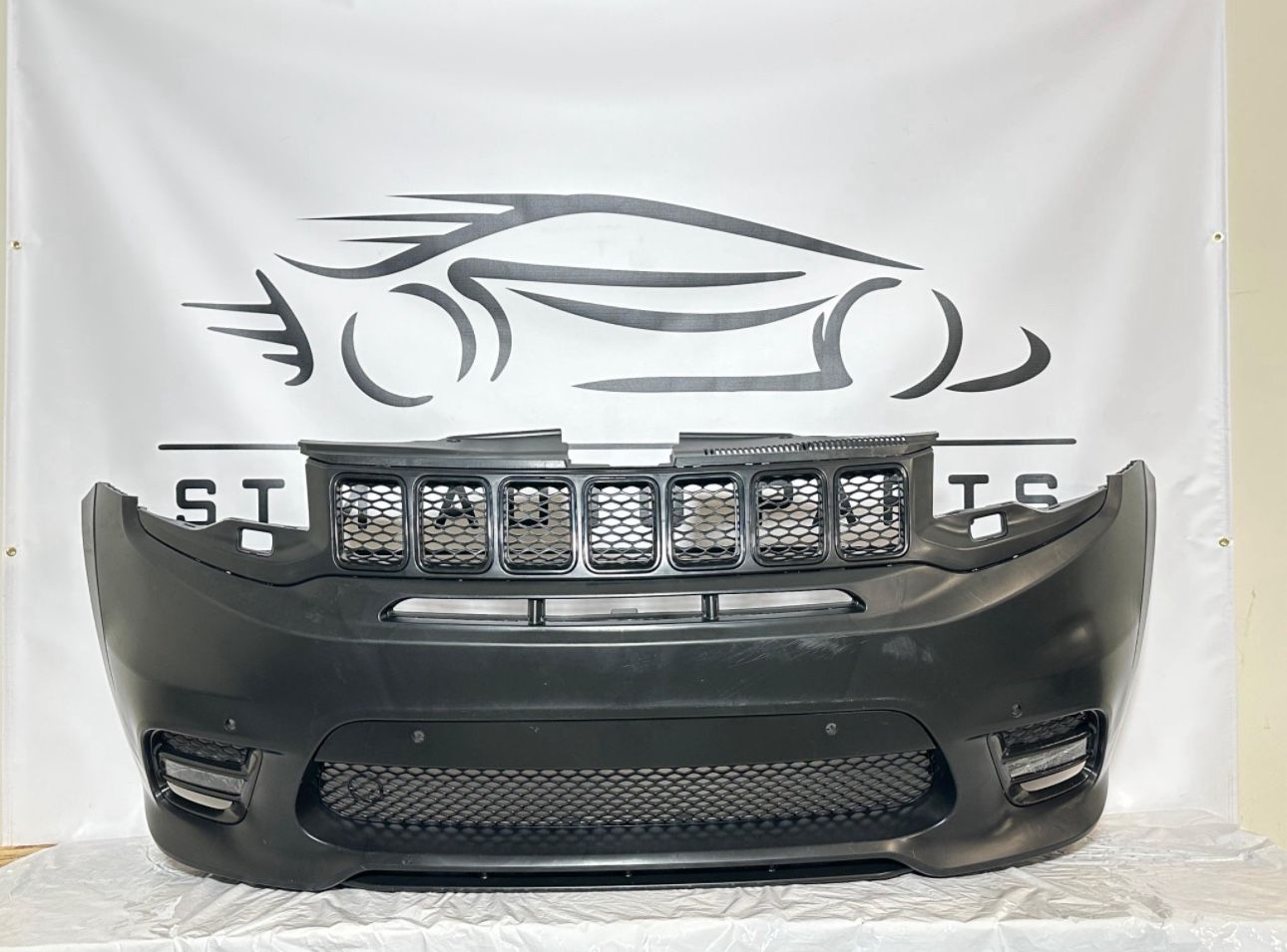 Jeep Grand Cherokee SRT Trackhawk Front Bumper Conversion