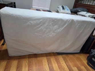 Twin size cama