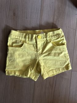 Girl Shorts/skirt 