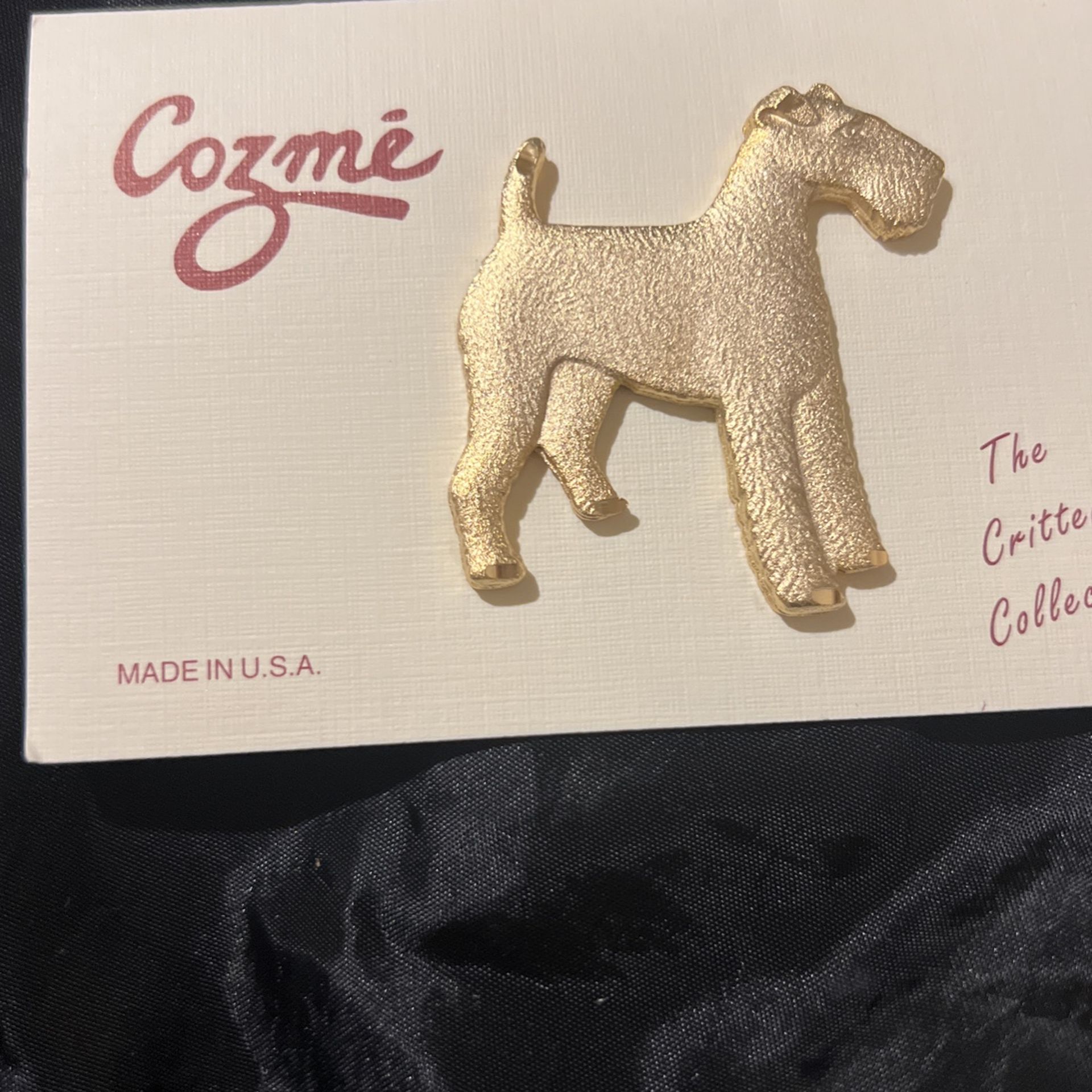 Cozme Gold Dog Brooch