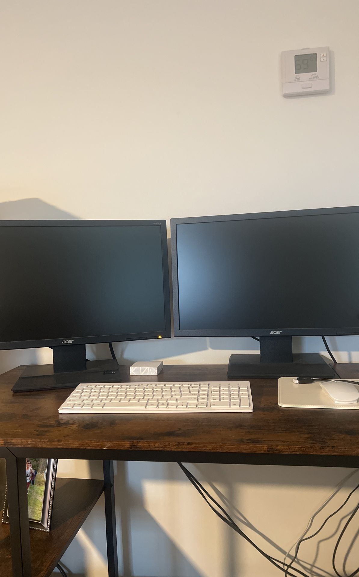 Acer Computer Monitors Set Of 2