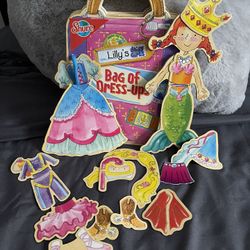Dress Up Story Magnet Story Book