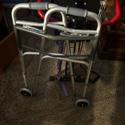 Lightweight Foldable Rehabilitation Walker With 2 Front Wheels 