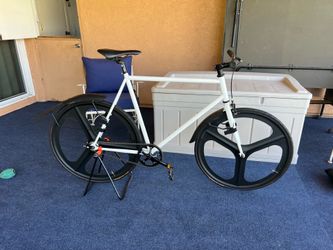 Large 60cm Single Speed / Fixed Gear Bike + Extras