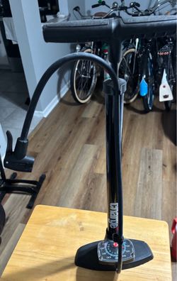 Charge bicycle pump