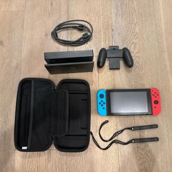 Nintendo Switch (2020) - Excellent Condition + Case - No Charger