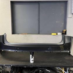 2021-2022-2023 LEXUS IS REAR BUMPER OEM USED
