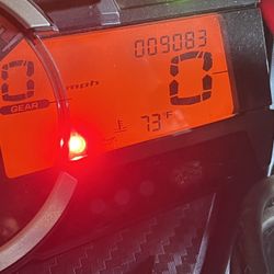 2019 Suzuki GSX-R600 – 9,083 miles – $10,200 OBO