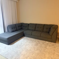 GRAY COUCH (VERY COMFORTABLE) - NEED PICK UP