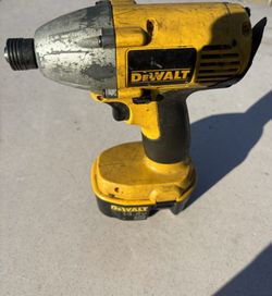Dewalt Drill