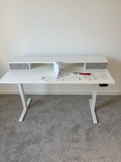 Standing desk