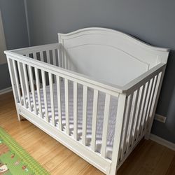Crib with Matress Davinci Charlie 4-in-1