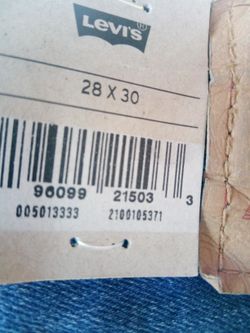 Brand New Levi's     28/30