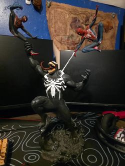 Spider-Man 2 Venom Statue