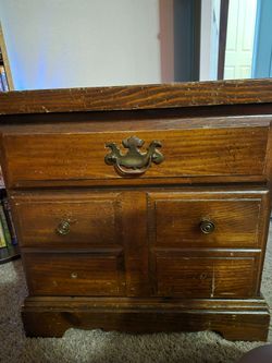Free nightstand