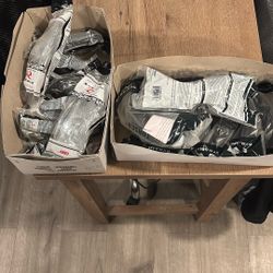 Brand New Safety Goggles (6 DOLLARS FOR ONE PAIR)