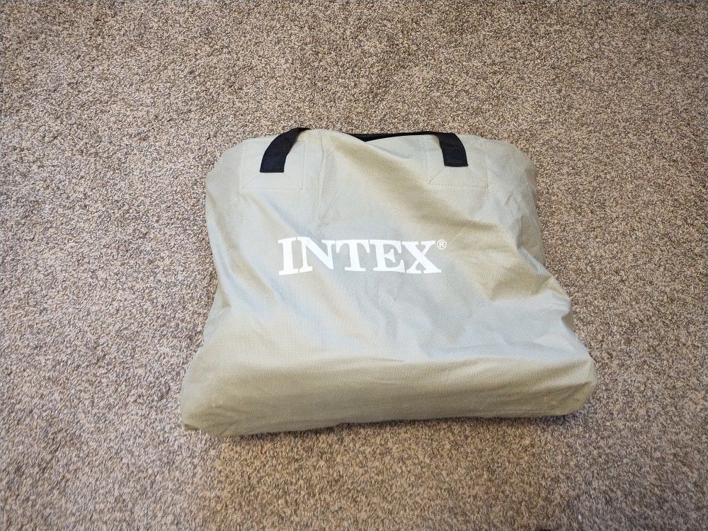 Intex Queen Size Airbed 