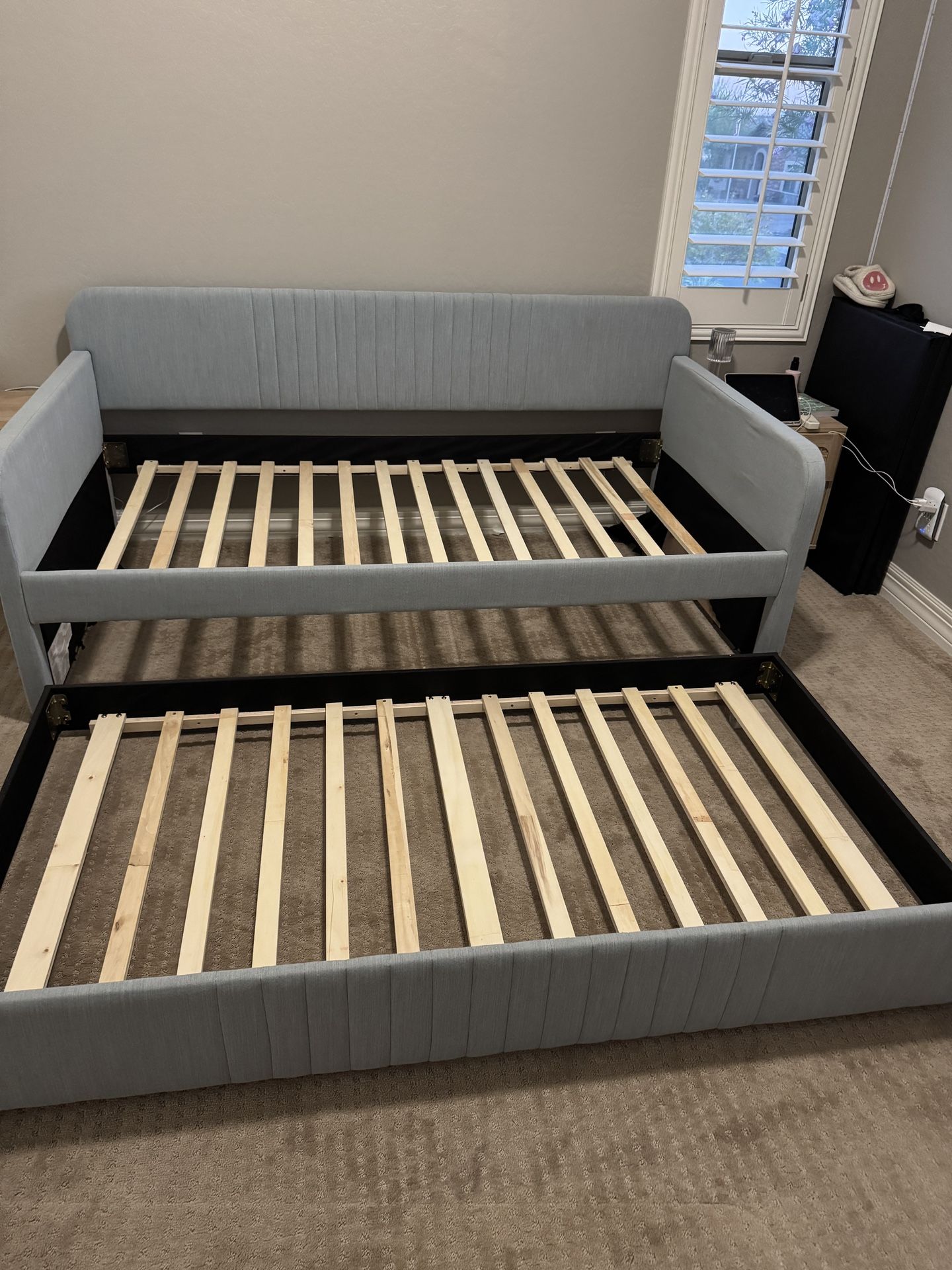 Trundle bed Included Two Twin Mattresses
