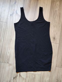 Little black dress (big and curvy)