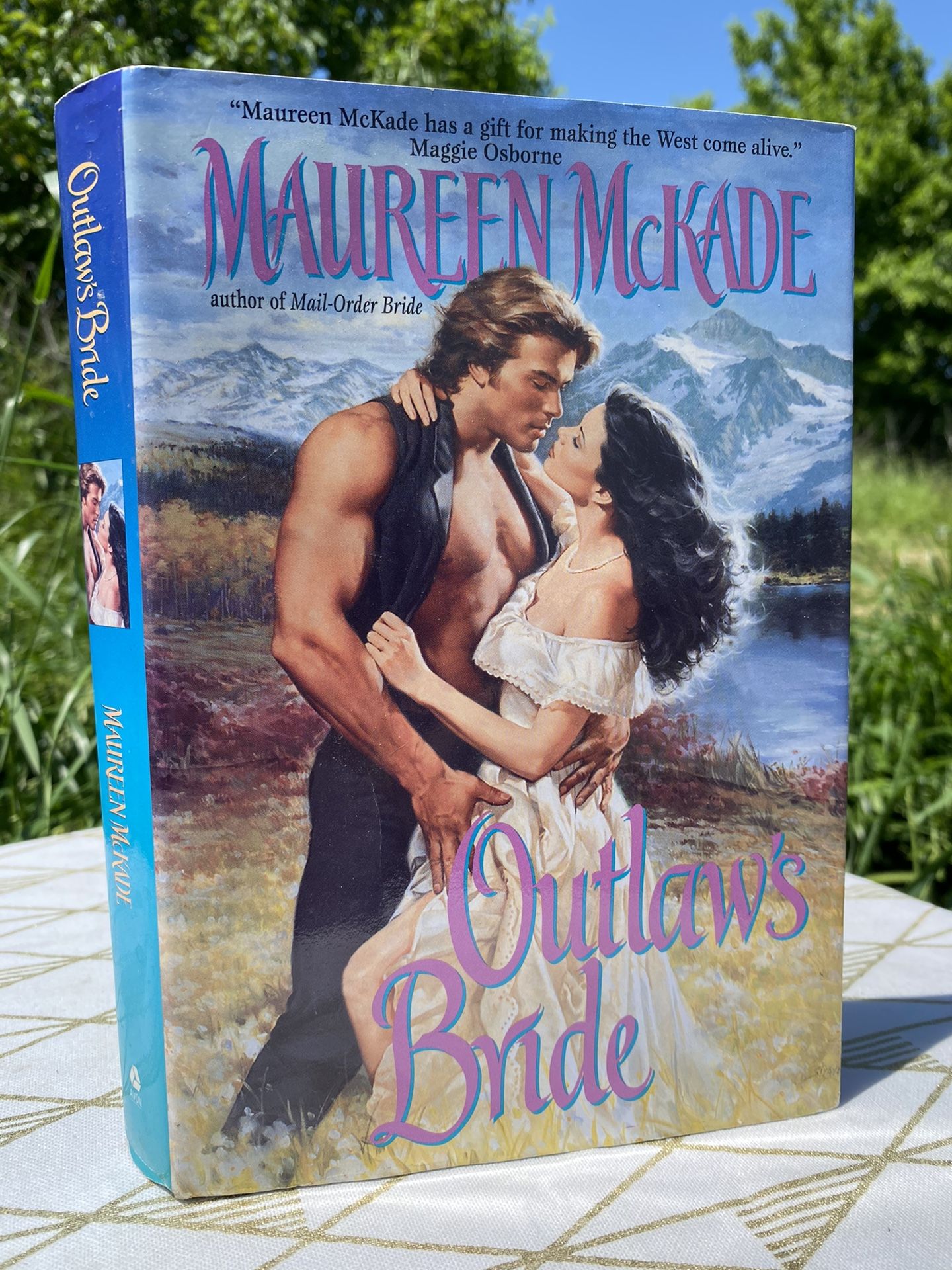 Outlaw's Bride by Maureen McKade Hardback Book