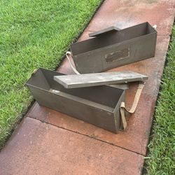 2 Metal Boxes With Lids