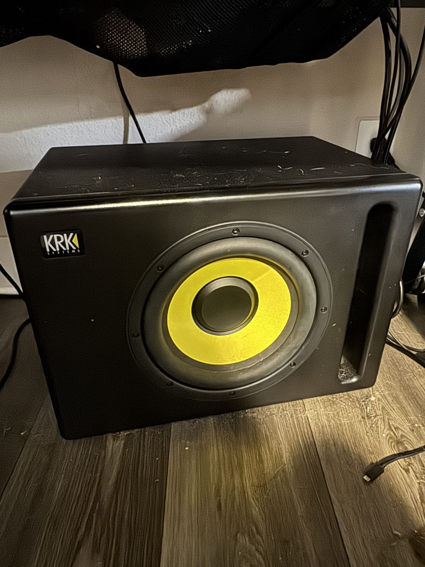 KRK ROKIT 7 Pair With Sub, Stands, Focusrite And Gold Cables