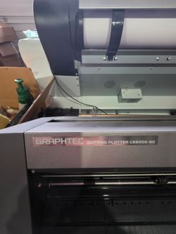 Graphtec CE6000-60 Cutting Plotter