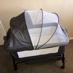 Bassinet 