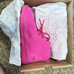 Pink Uggs