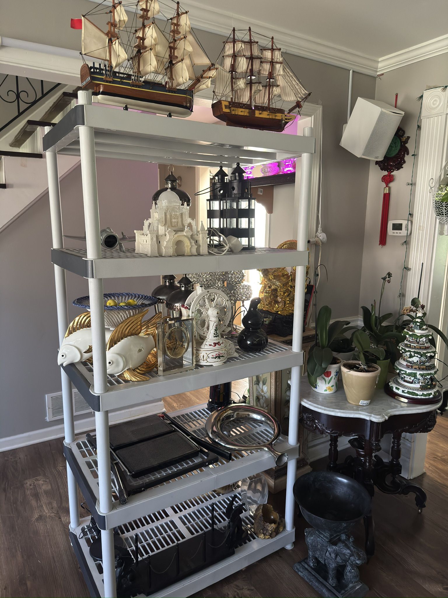 Moving out sale