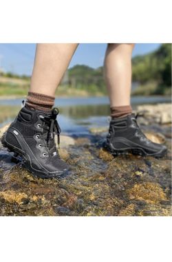 Waterproof Hiking Boots, Mid, Black Women’s Size 7 US / 37 EU w/ Box