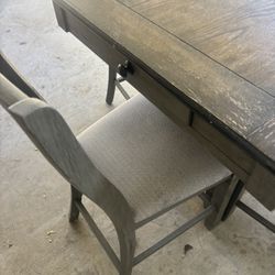 Table And Chairs 