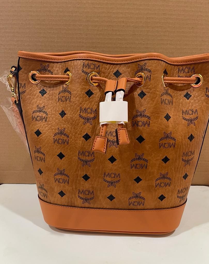 MCM Dessau Drawstring Bag in Visseto (Cognac/Medium)