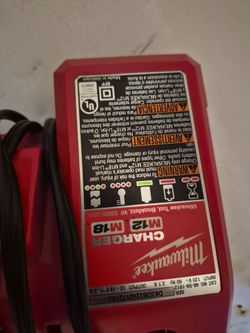 Milwaukee M12 & M18 Multi-Voltage Battery Charger, Model# 48-59-1812