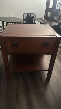 Night stand or side table