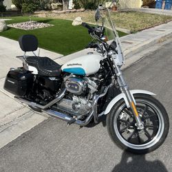 Harley Davidson 883 Super Low