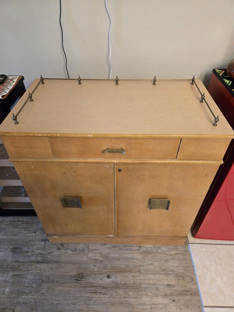 Vintage Mid-Century Craddock Liquor Cabinet