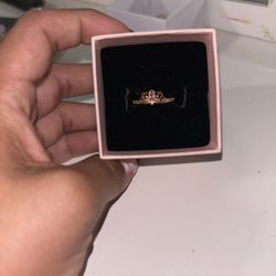Pandora Rapunzel Tiara Ring Size 4