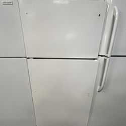 Refrigerator Frigidaire 28”